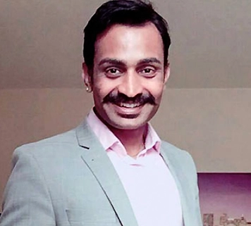 Ambalavannan, spiritual healer and wellness trainer at Satvat Holistics, Delhi