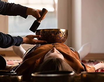 Join our immersive sound healing workshop in Ahmedabad to deepen your practice and restore balance.