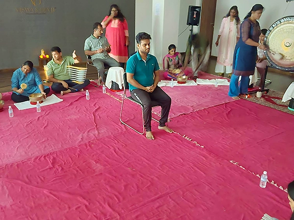 Explore deep meditation sessions in Chennai that promote calmness, clarity, and inner stillness.