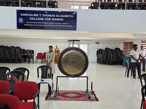 Help students enhance the body flexibility and inner peace through campus yoga practice at CTT.