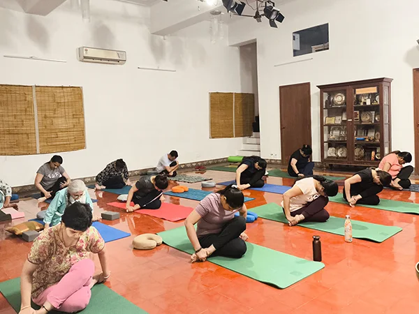 Holistic healing events in Chennai focusing on mind and body wellness through sound therapy.