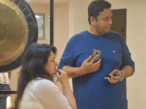 Holistic healing experience of participants shown in Dhwani Nidra meditation gallery moments