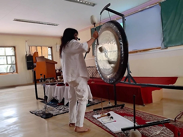 College students experiencing holistic healing treatments to support mental clarity and body wellness.