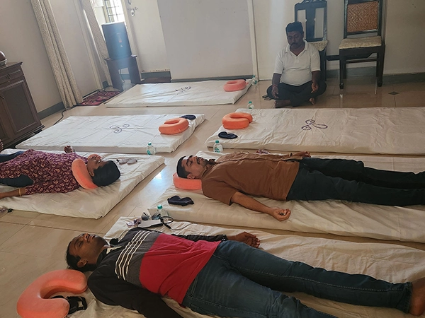 Trainers conduct sound healing in Singanallur to calm nervous system and restore emotional energy