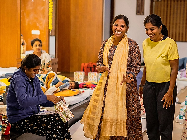 A soulful exchange of energy and thoughts in a spiritual and mindful gathering