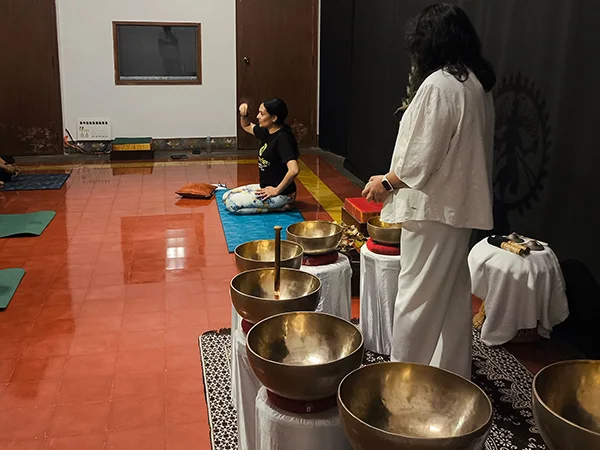 Yoga explanation session guiding a healing journey focused on inner peace and wellness.